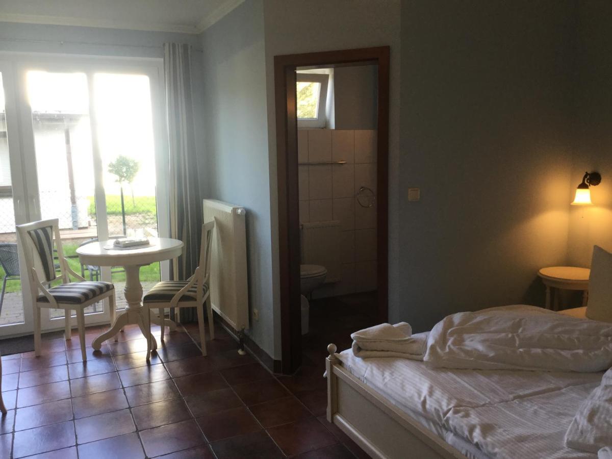 Gaestehaus Windfluechter Breege Εξωτερικό φωτογραφία